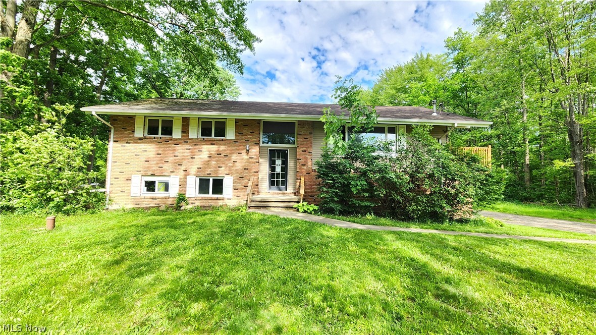 17866 Leggett Road Montville OH 44064