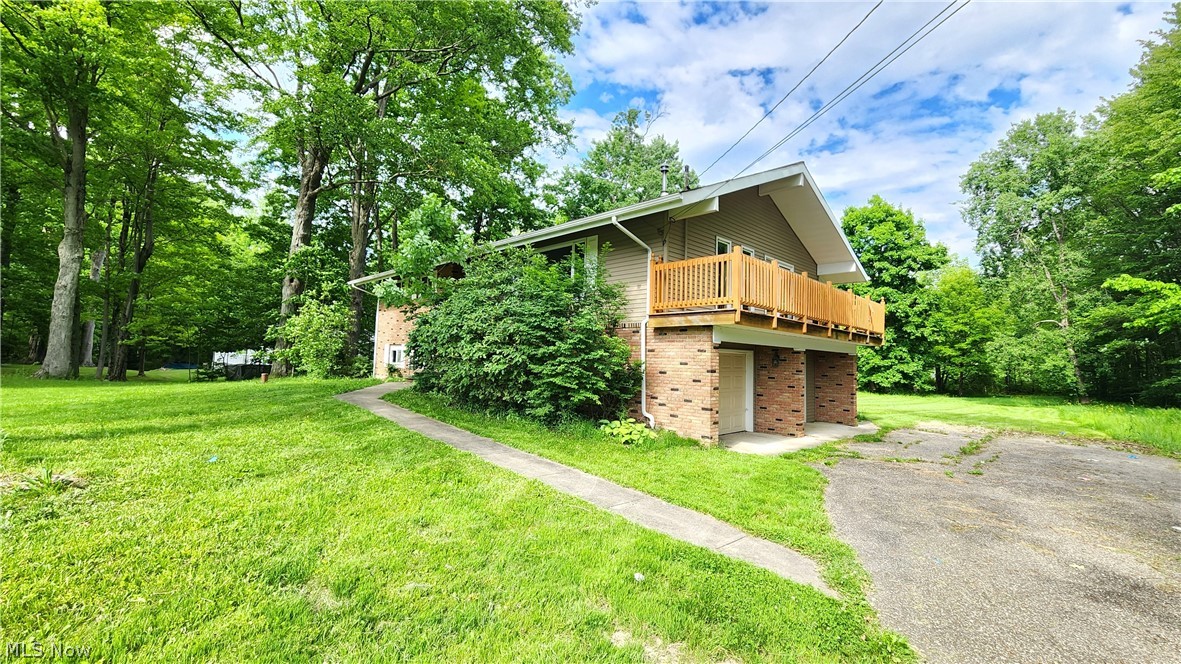 17866 Leggett Road Montville OH 44064