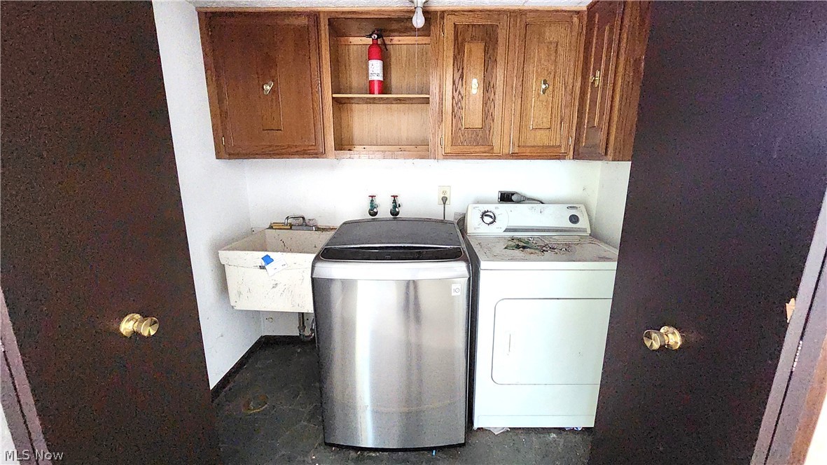 17866 Leggett Road Montville OH 44064
