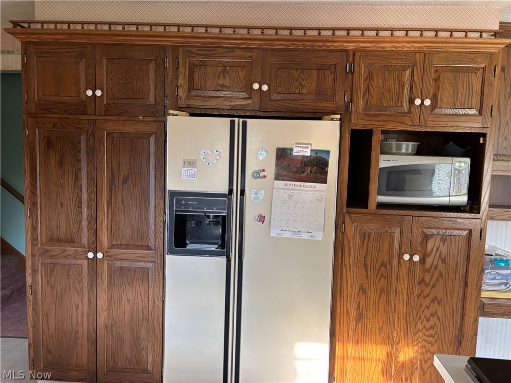 8854 1st Street NE Mineral City OH 44656