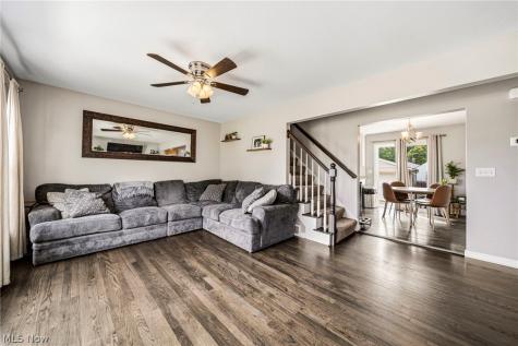 638 Pendley Road Willowick OH 44095