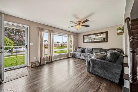 638 Pendley Road Willowick OH 44095