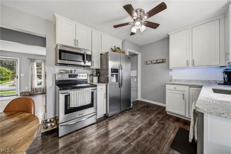 638 Pendley Road Willowick OH 44095