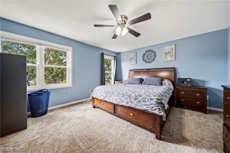 638 Pendley Road Willowick OH 44095