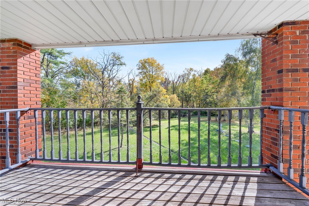 16519 Albion Road Strongsville OH 44136