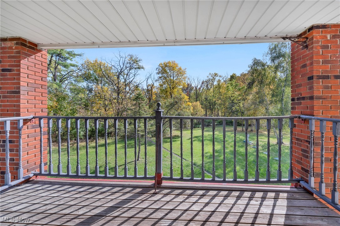 16519 Albion Road Strongsville OH 44136