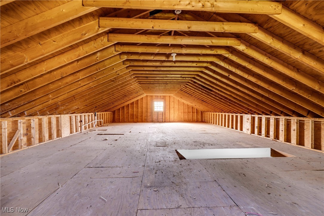 16519 Albion Road Strongsville OH 44136