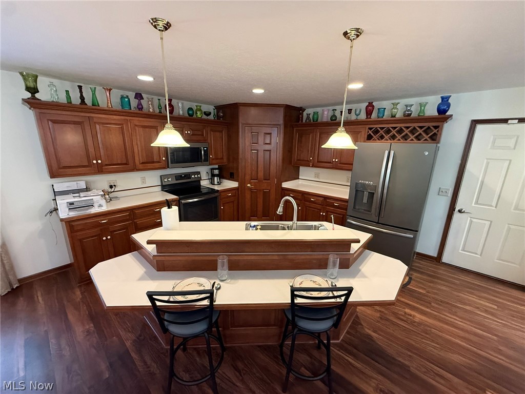 725 Dale Avenue NW Strasburg OH 44680