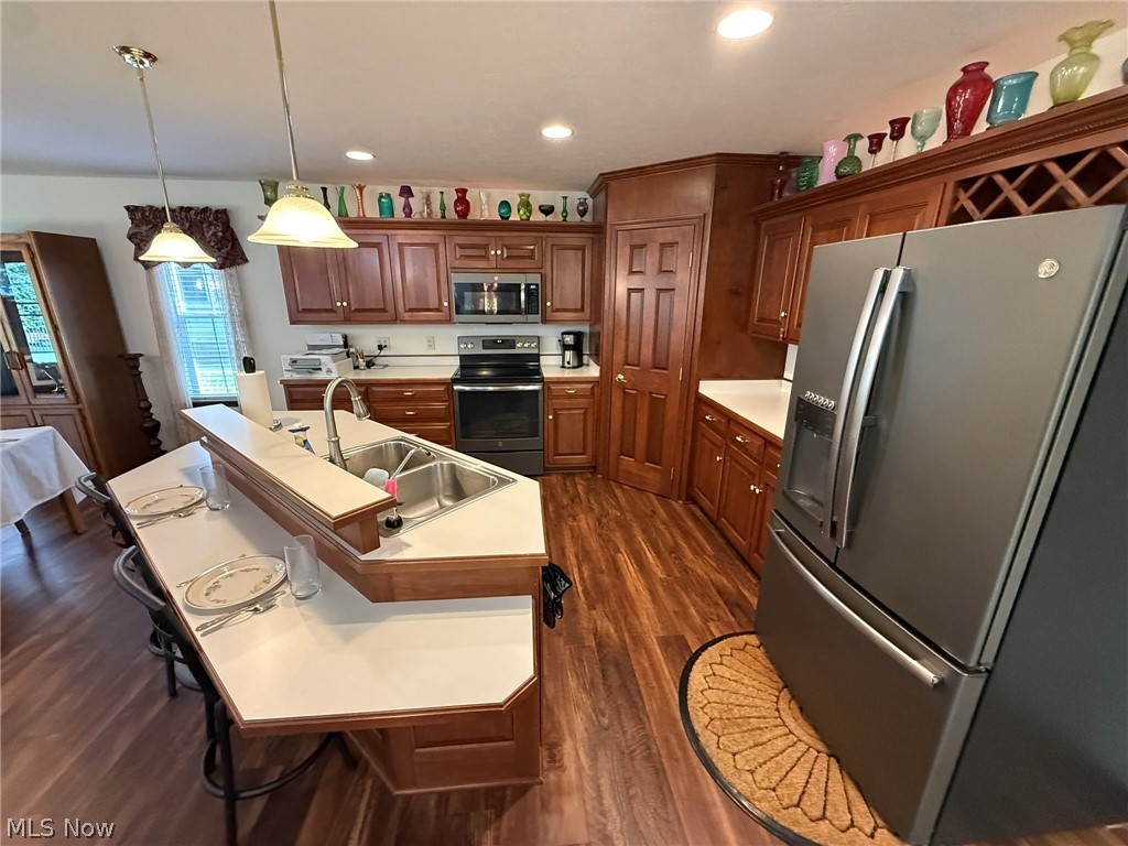 725 Dale Avenue NW Strasburg OH 44680