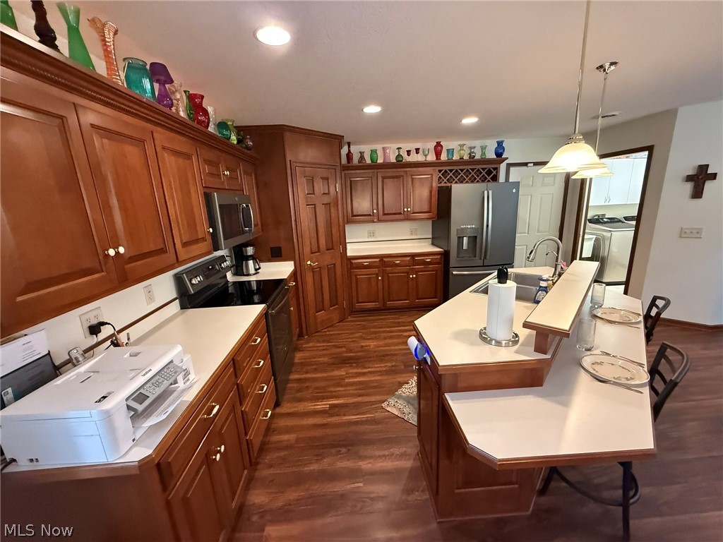 725 Dale Avenue NW Strasburg OH 44680