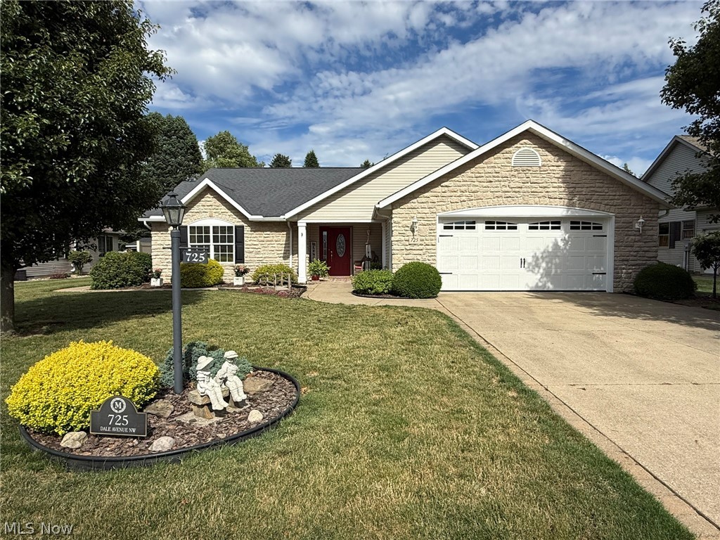 725 Dale Avenue NW Strasburg OH 44680