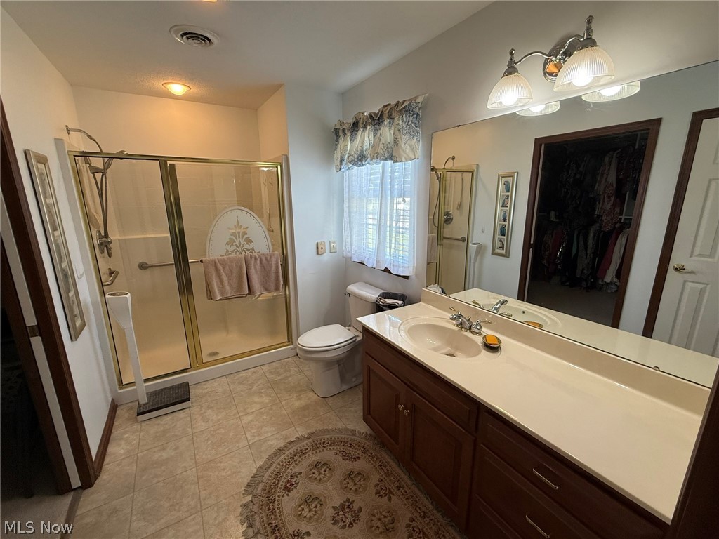 725 Dale Avenue NW Strasburg OH 44680