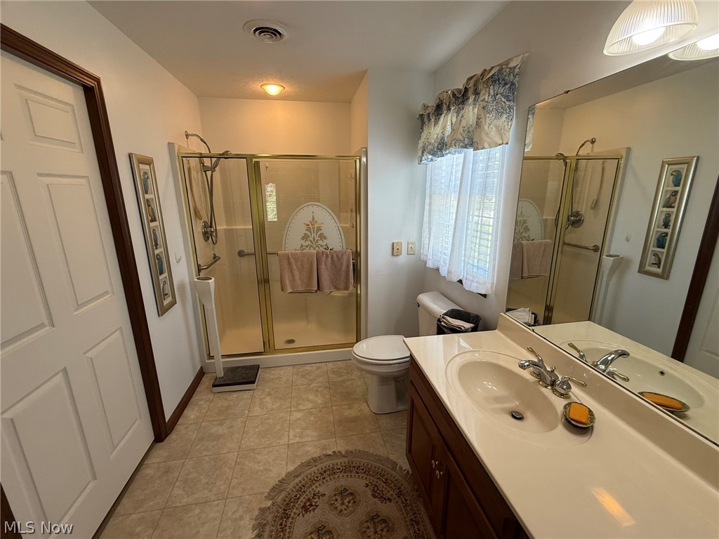 725 Dale Avenue NW Strasburg OH 44680