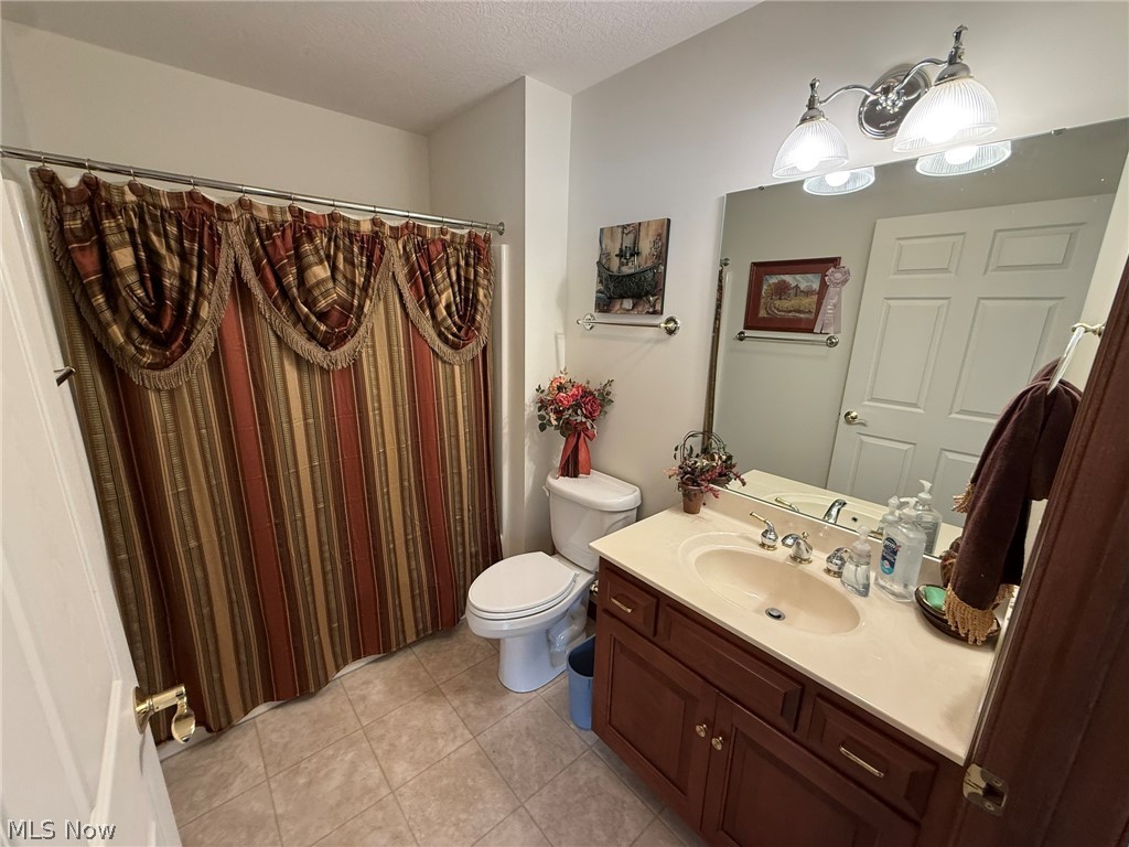 725 Dale Avenue NW Strasburg OH 44680