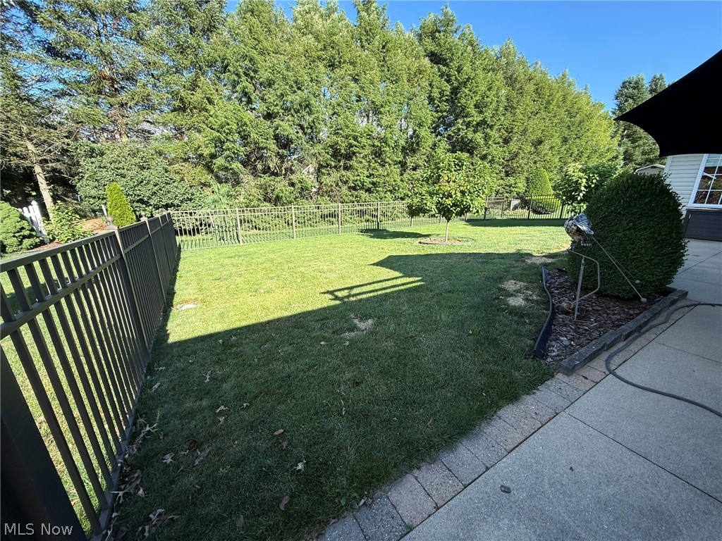 725 Dale Avenue NW Strasburg OH 44680