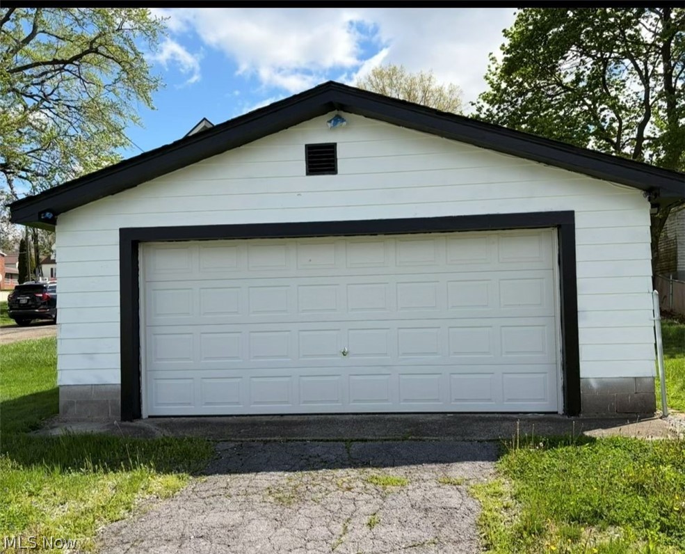 214 N Bentley Avenue Niles OH 44446