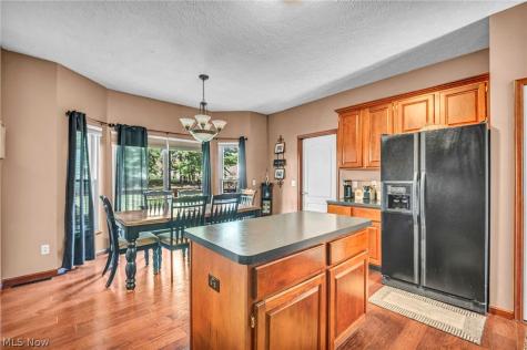 1138 Middlefield Trail Brunswick OH 44212