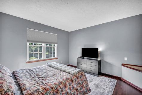1138 Middlefield Trail Brunswick OH 44212