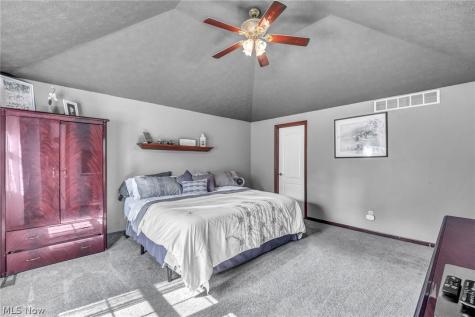 1138 Middlefield Trail Brunswick OH 44212