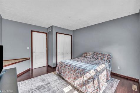 1138 Middlefield Trail Brunswick OH 44212