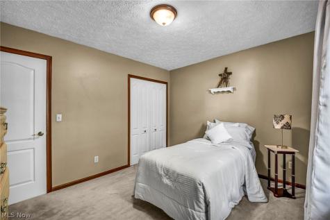 1138 Middlefield Trail Brunswick OH 44212
