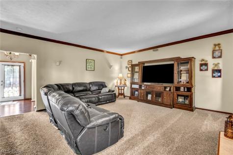 1138 Middlefield Trail Brunswick OH 44212
