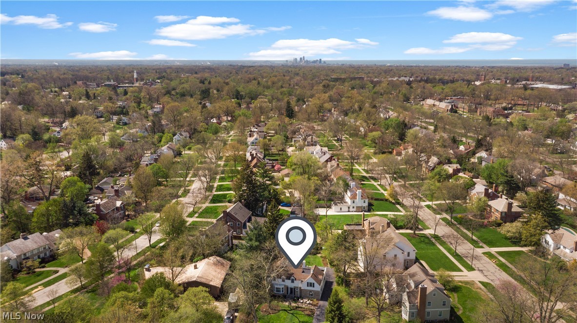 2674 Cranlyn Road Shaker Heights OH 44122