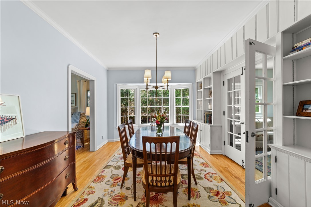 2674 Cranlyn Road Shaker Heights OH 44122