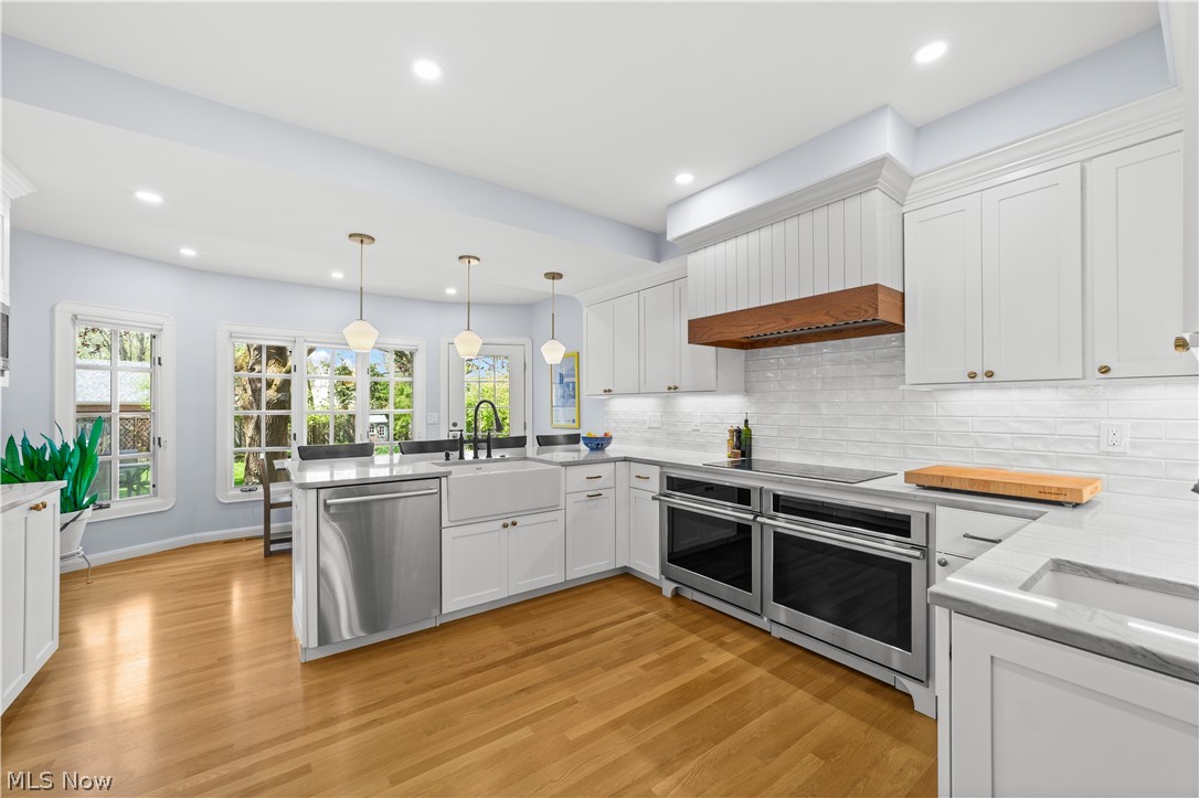 2674 Cranlyn Road Shaker Heights OH 44122