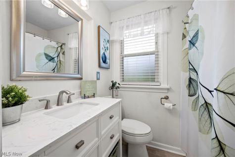 1092 Cooper Foster Park Road Lorain OH 44053
