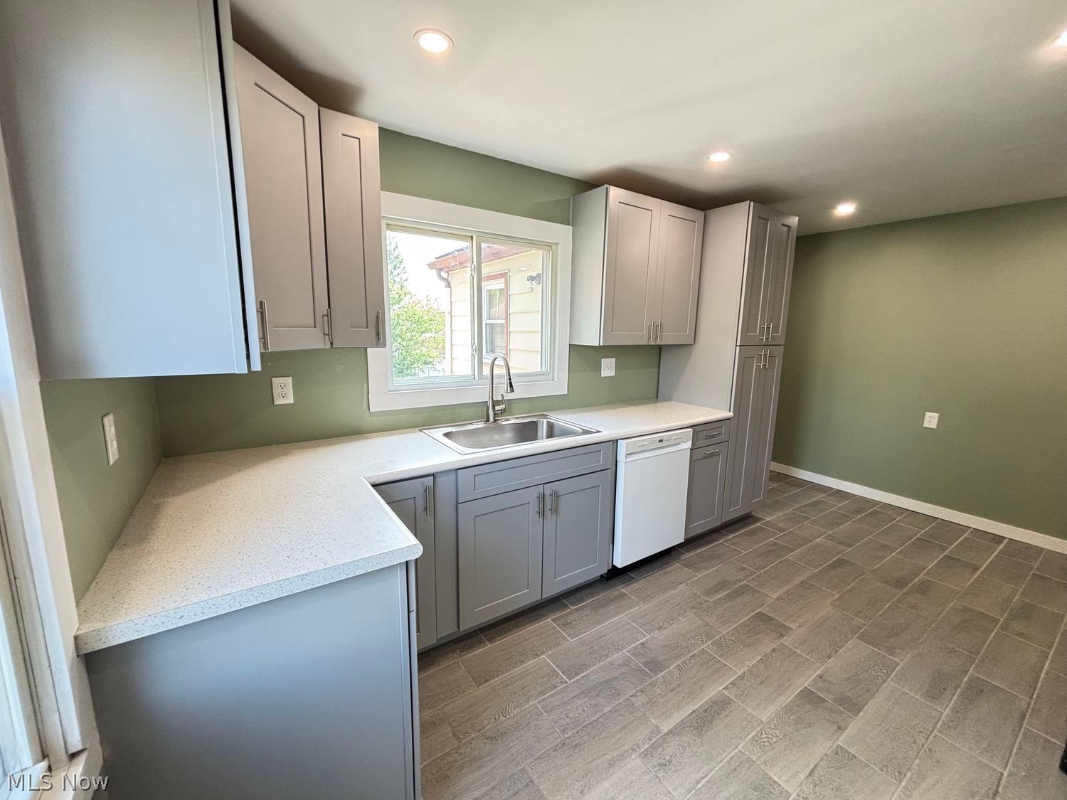 453 Manchester Avenue Youngstown OH 44509