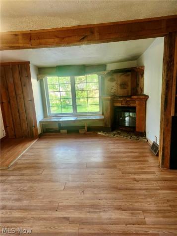 1030 Onondago Trail Akron OH 44312
