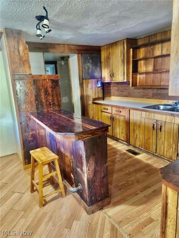 1030 Onondago Trail Akron OH 44312
