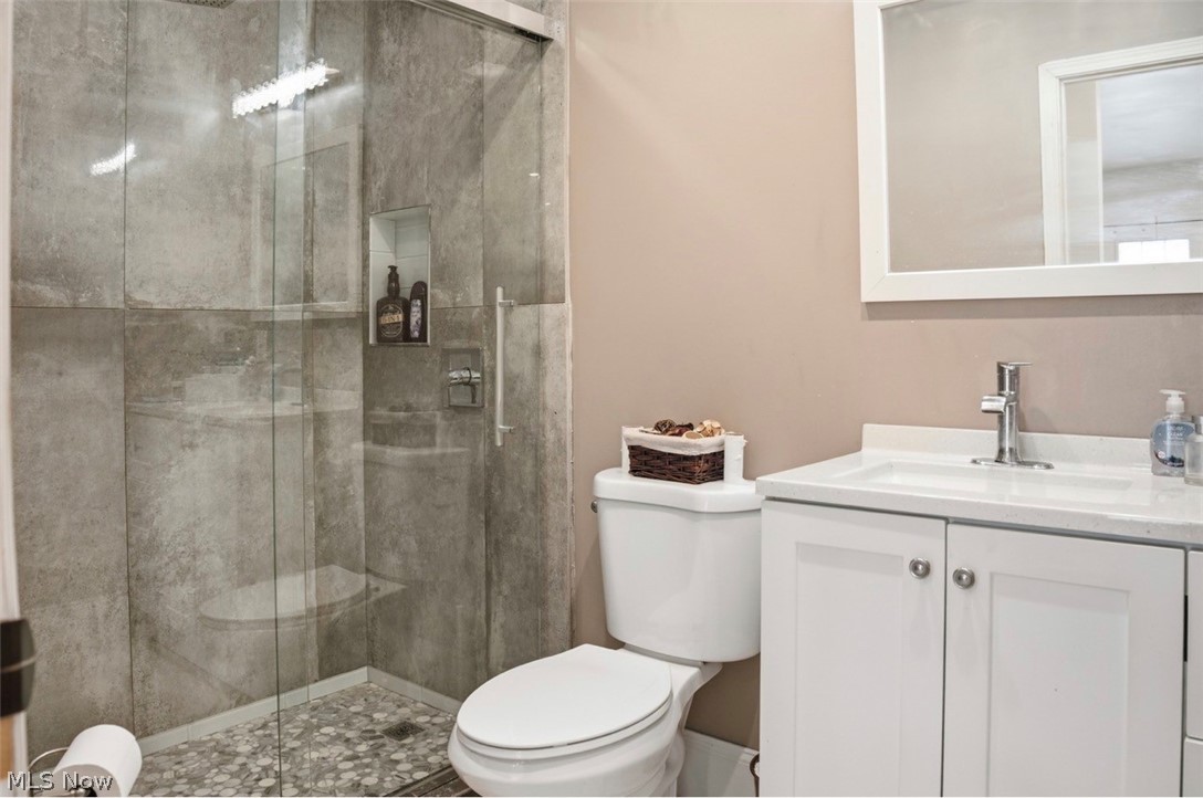 141 Austin Avenue NW Warren OH 44485