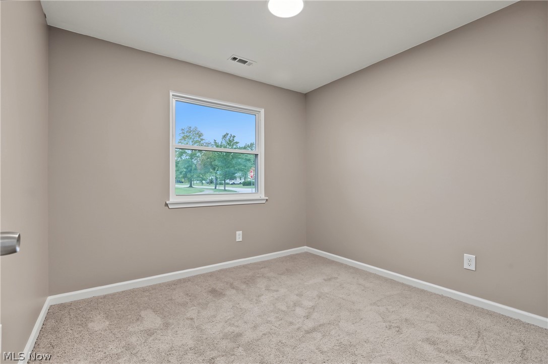 483 Myra Drive Chardon OH 44024