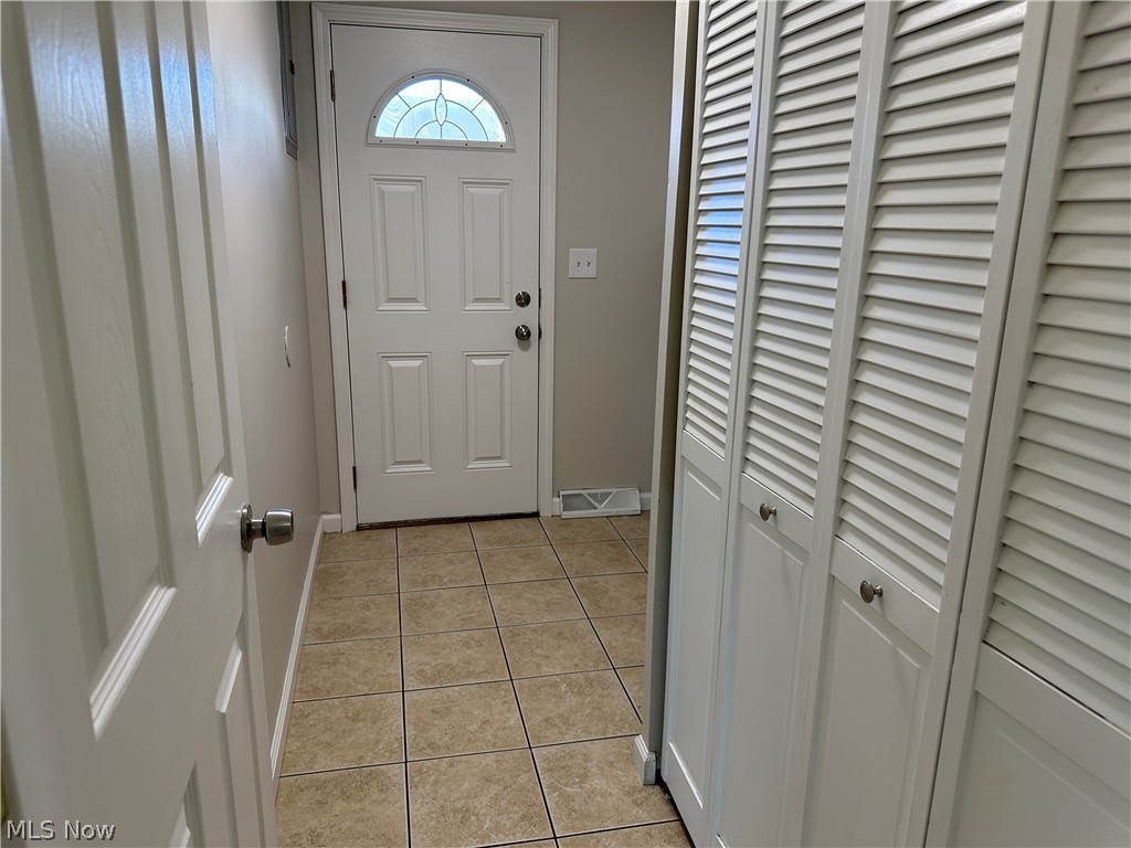 483 Myra Drive Chardon OH 44024