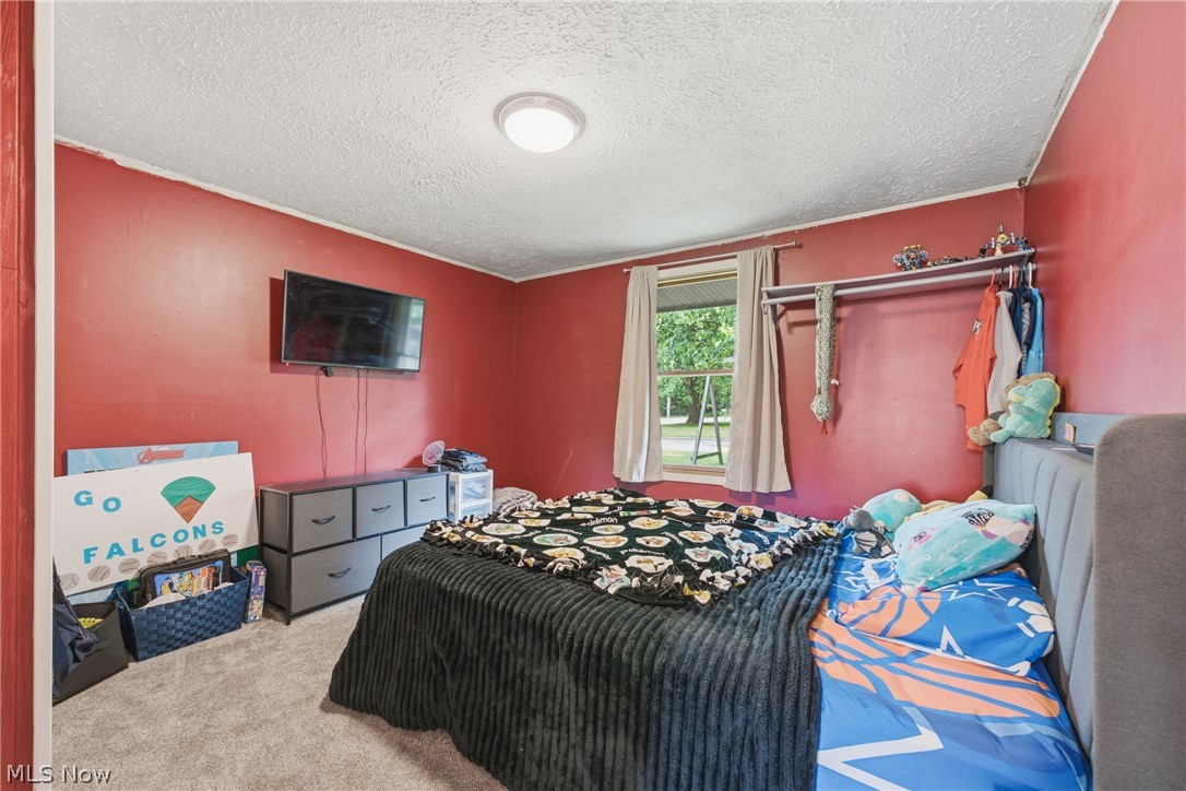 549 Mohican Street NE Brewster OH 44613