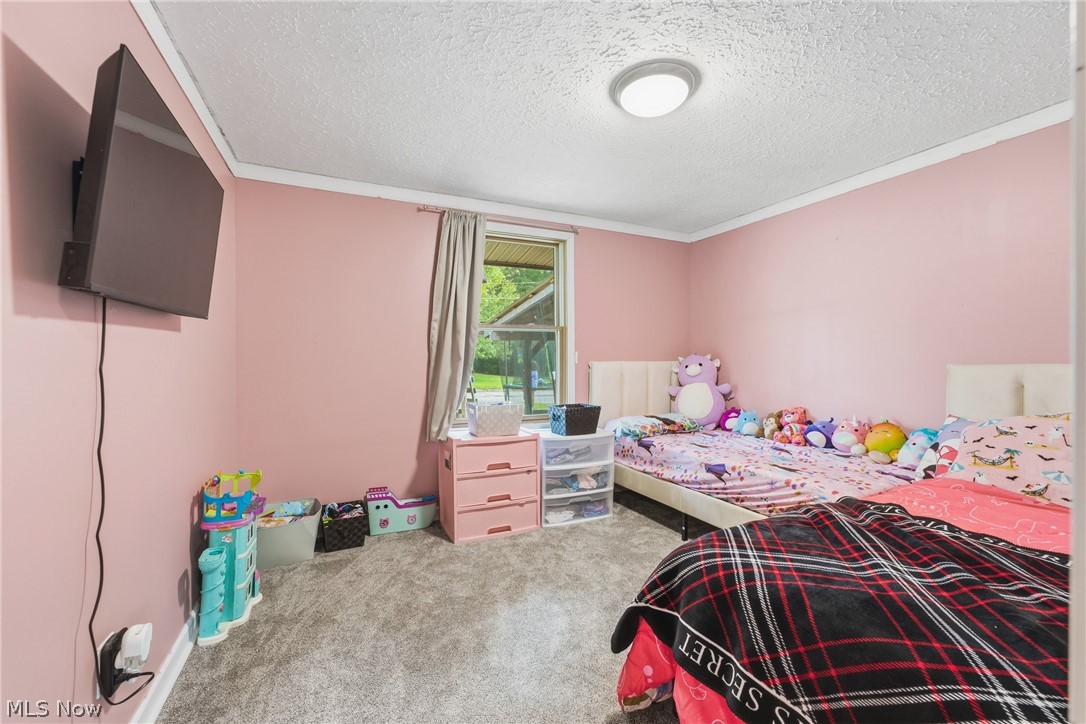 549 Mohican Street NE Brewster OH 44613
