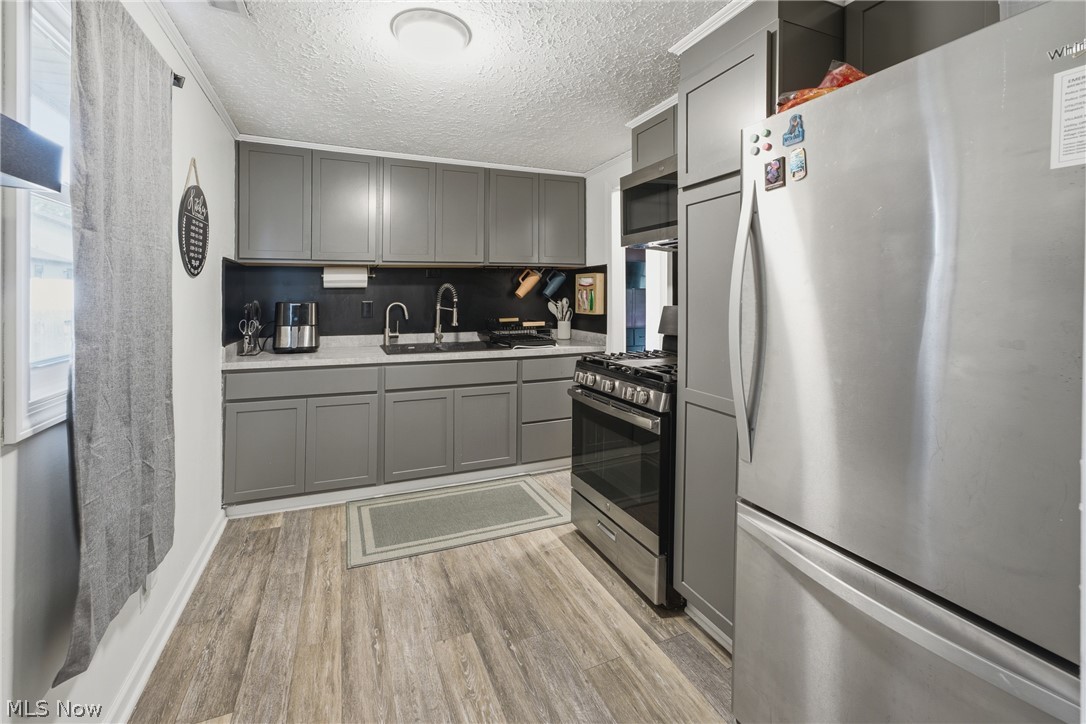 549 Mohican Street NE Brewster OH 44613