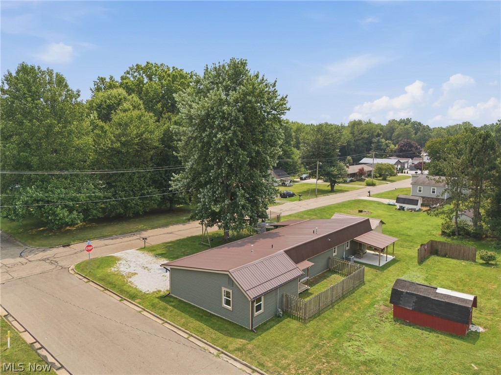 549 Mohican Street NE Brewster OH 44613