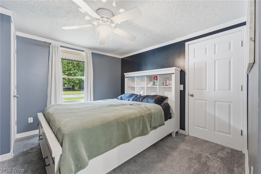 549 Mohican Street NE Brewster OH 44613