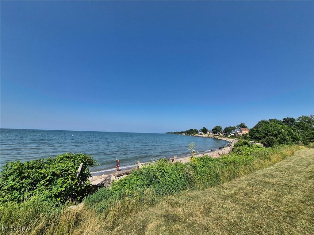 223 W 16th Street Lorain OH 44052