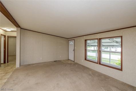 81 Periwinkle Drive Olmsted Twp OH 44138