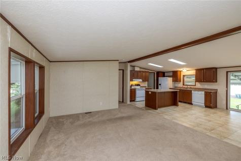 81 Periwinkle Drive Olmsted Twp OH 44138