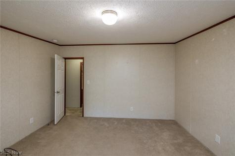 81 Periwinkle Drive Olmsted Twp OH 44138