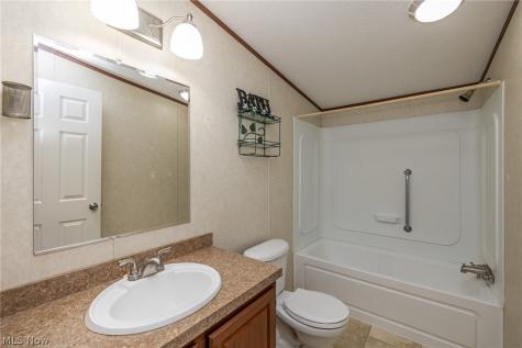 81 Periwinkle Drive Olmsted Twp OH 44138
