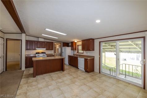 81 Periwinkle Drive Olmsted Twp OH 44138