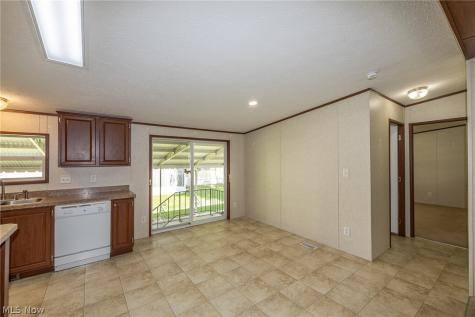 81 Periwinkle Drive Olmsted Twp OH 44138