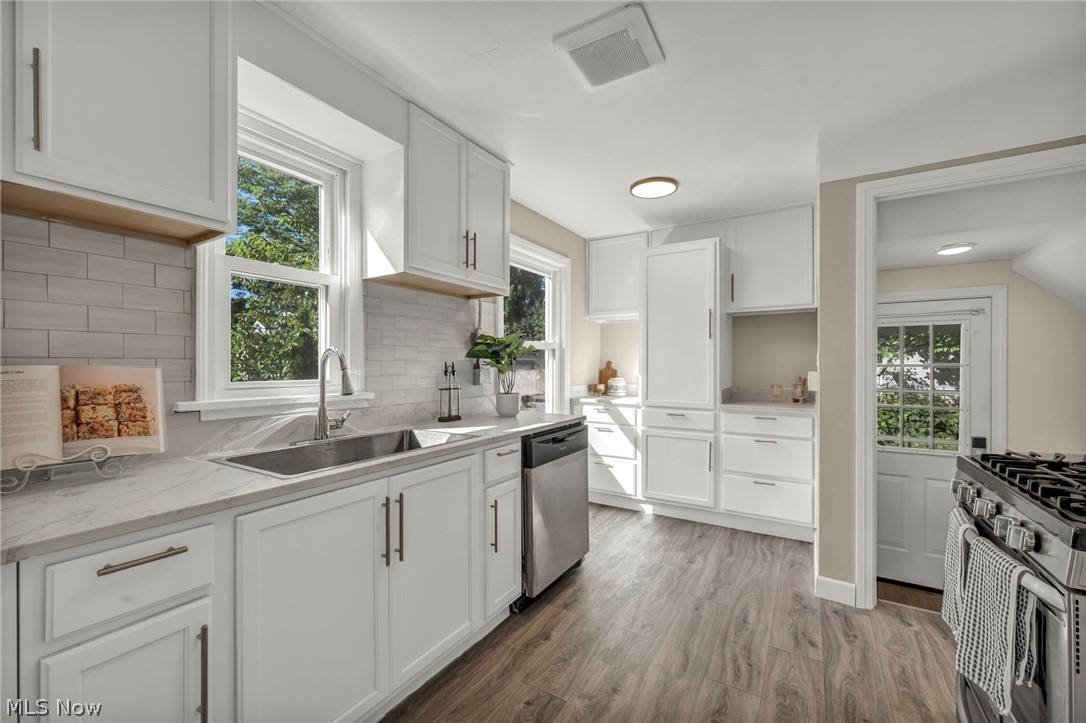 20953 Woodstock Avenue Fairview Park OH 44126