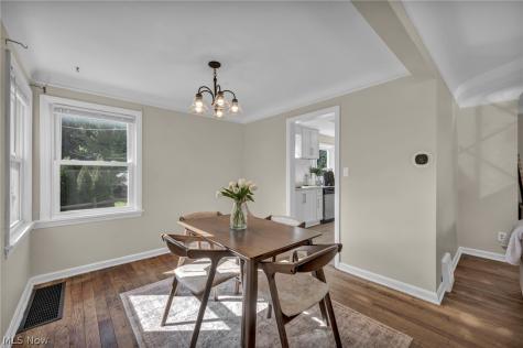 20953 Woodstock Avenue Fairview Park OH 44126
